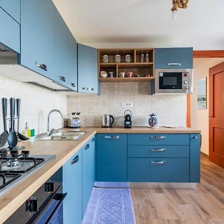 S'essia De Su Santu 1