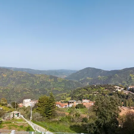 S'essia De Su Santu 1 بيت للعطل Jerzu